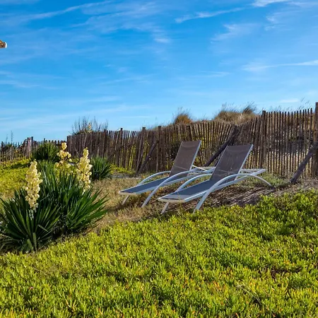 Les Pieds Dans L'eau * Marseillan