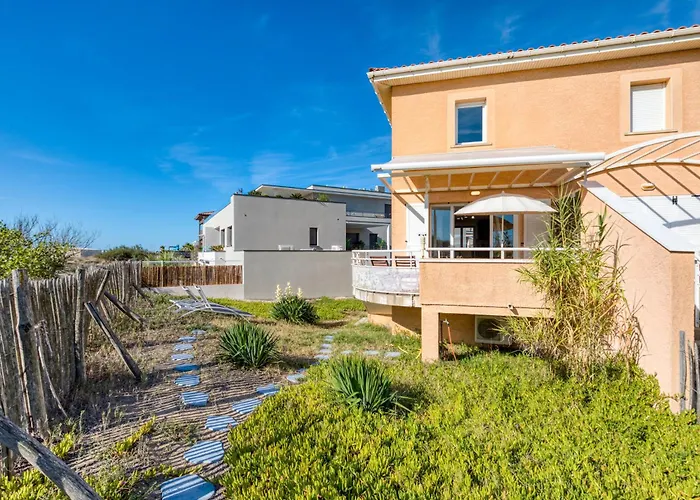 Les Pieds Dans L'eau Marseillan (Herault)