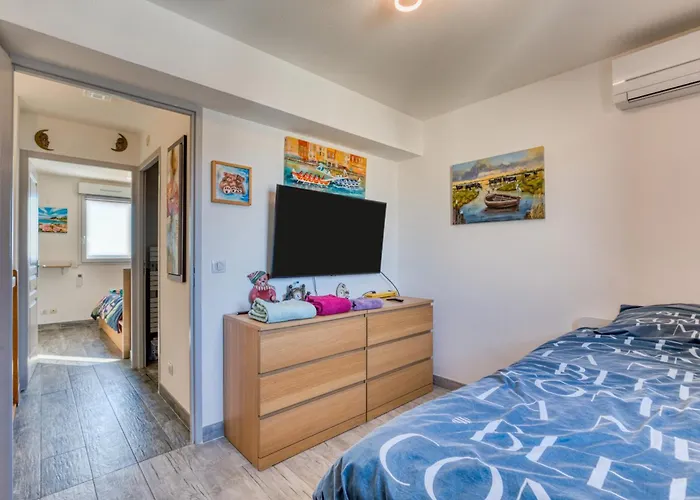 Vakantiehuis Les Pieds Dans L'eau Marseillan (Herault)